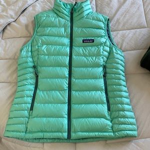 Patagonia womens down vest
